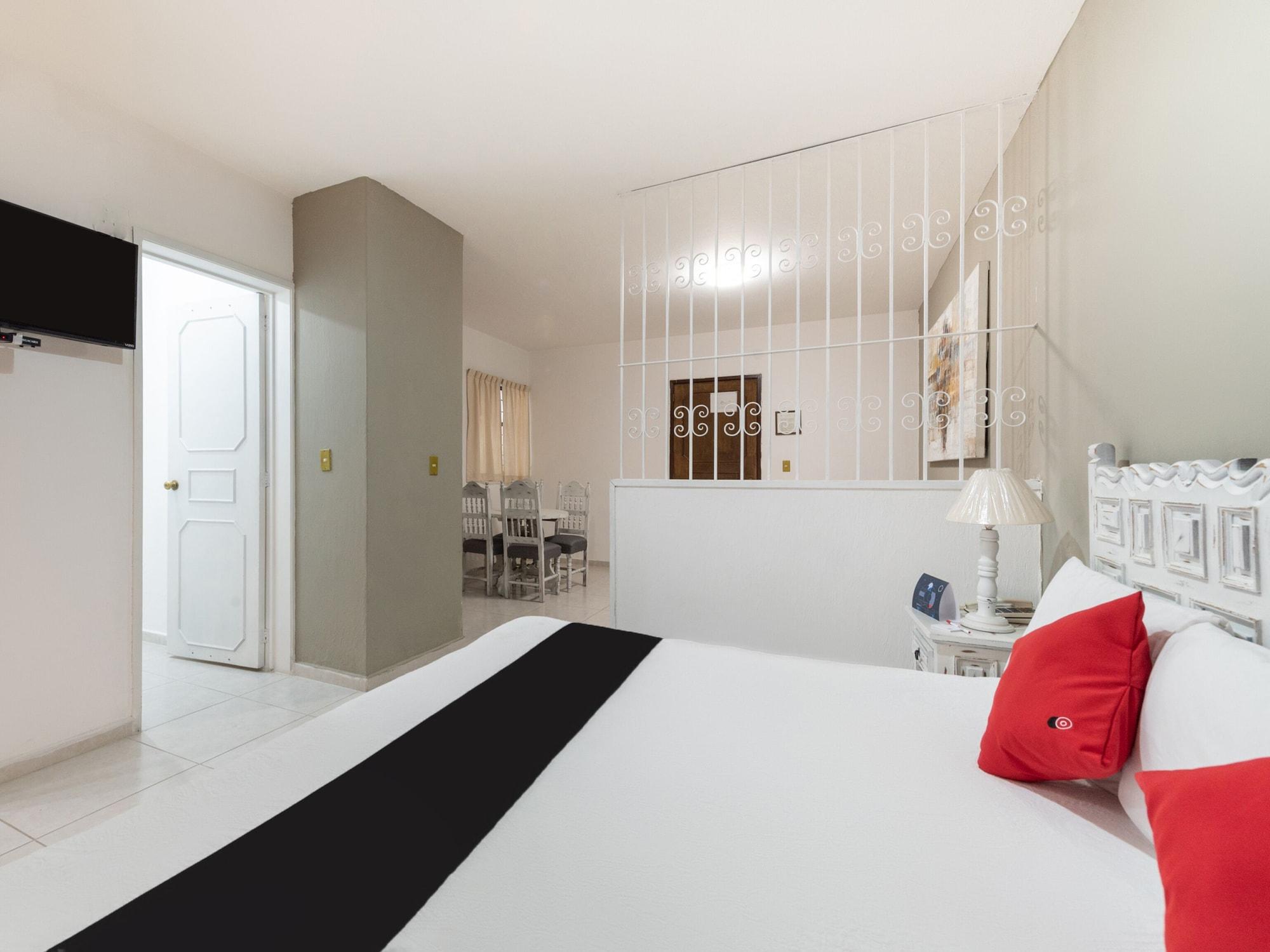 Suites Internacional Zapopan Buitenkant foto