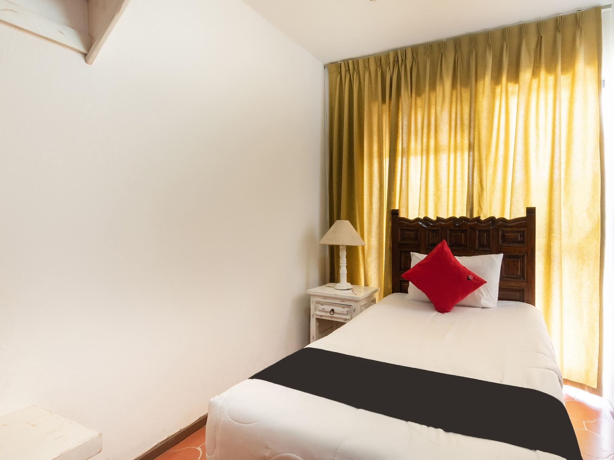Suites Internacional Zapopan Buitenkant foto