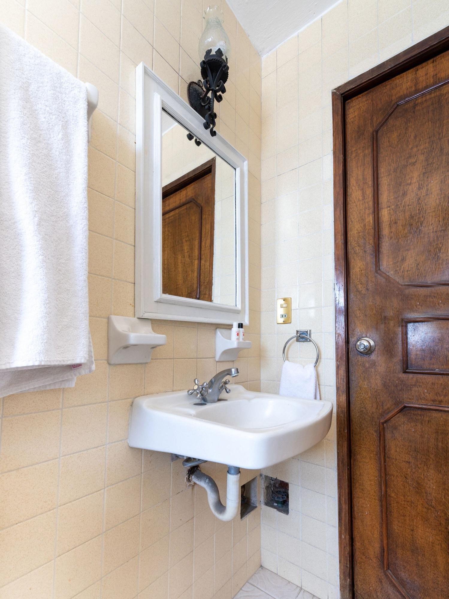Suites Internacional Zapopan Buitenkant foto
