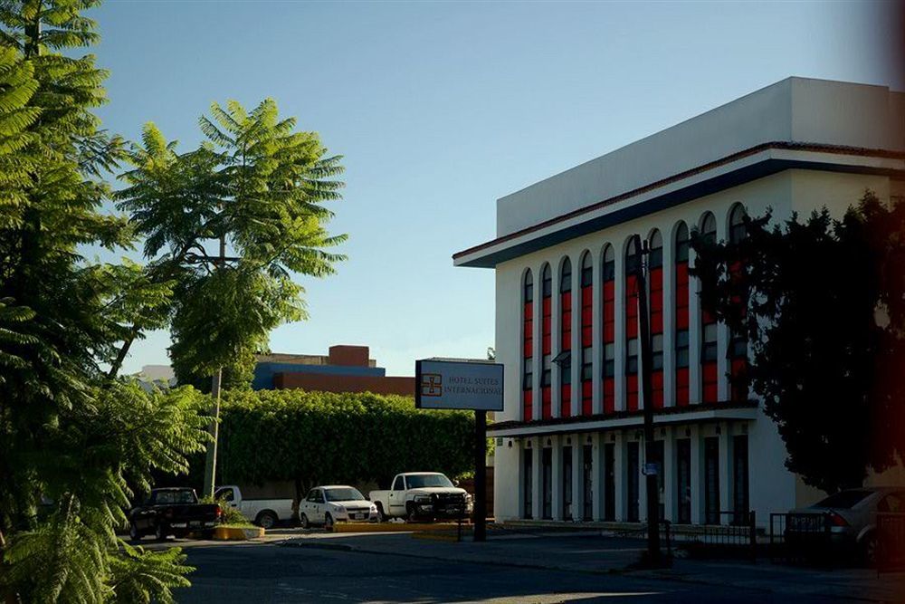 Suites Internacional Zapopan Buitenkant foto