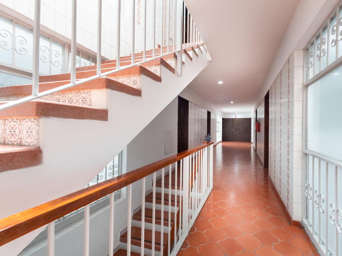 Suites Internacional Zapopan Buitenkant foto